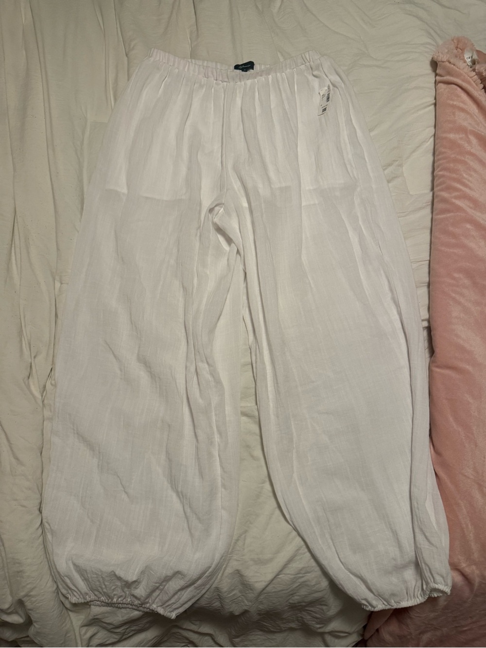 Reitmans White Wide-Leg Elastic Hem Pullover Pants